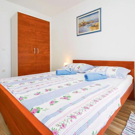 2 Bedroom Awesome Apartment In Mali Rat Sumpetar Zewnętrze zdjęcie