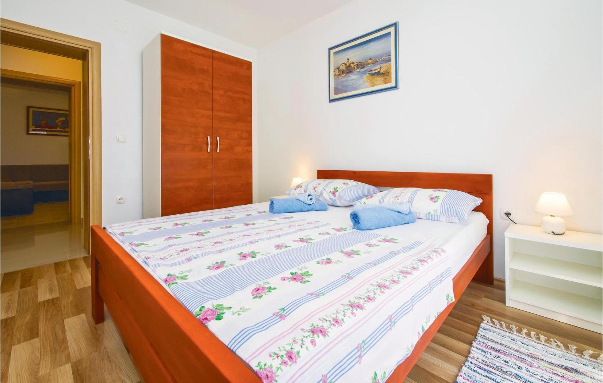 2 Bedroom Awesome Apartment In Mali Rat Sumpetar Zewnętrze zdjęcie